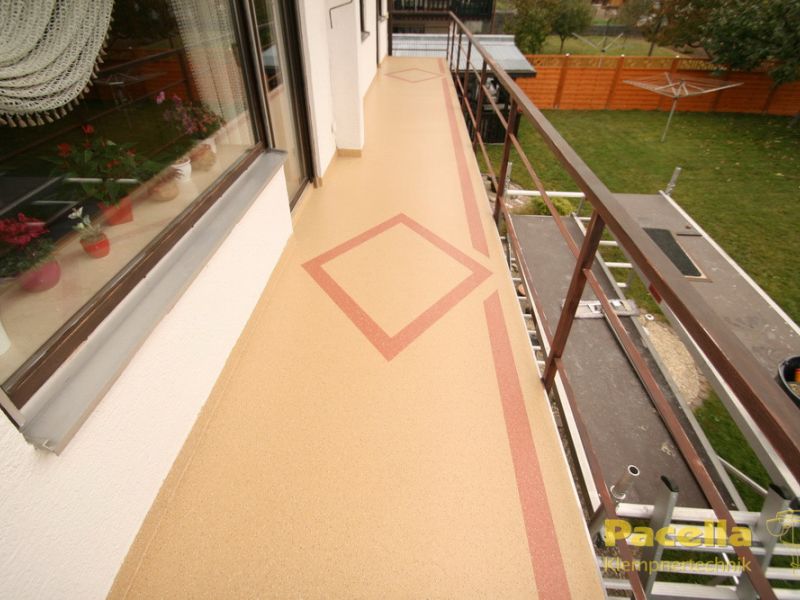 Balkon 083