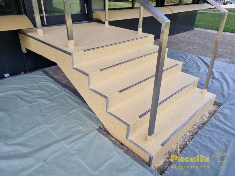 treppe 050